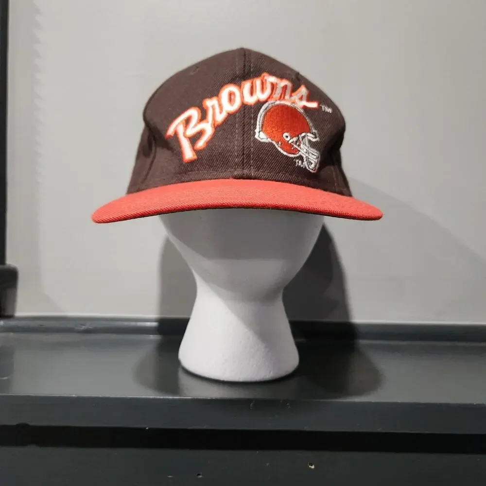 VTG Cleveland Browns Sports Specialties NFL Pro Line Mens Size 7 Hat Cap Youngan